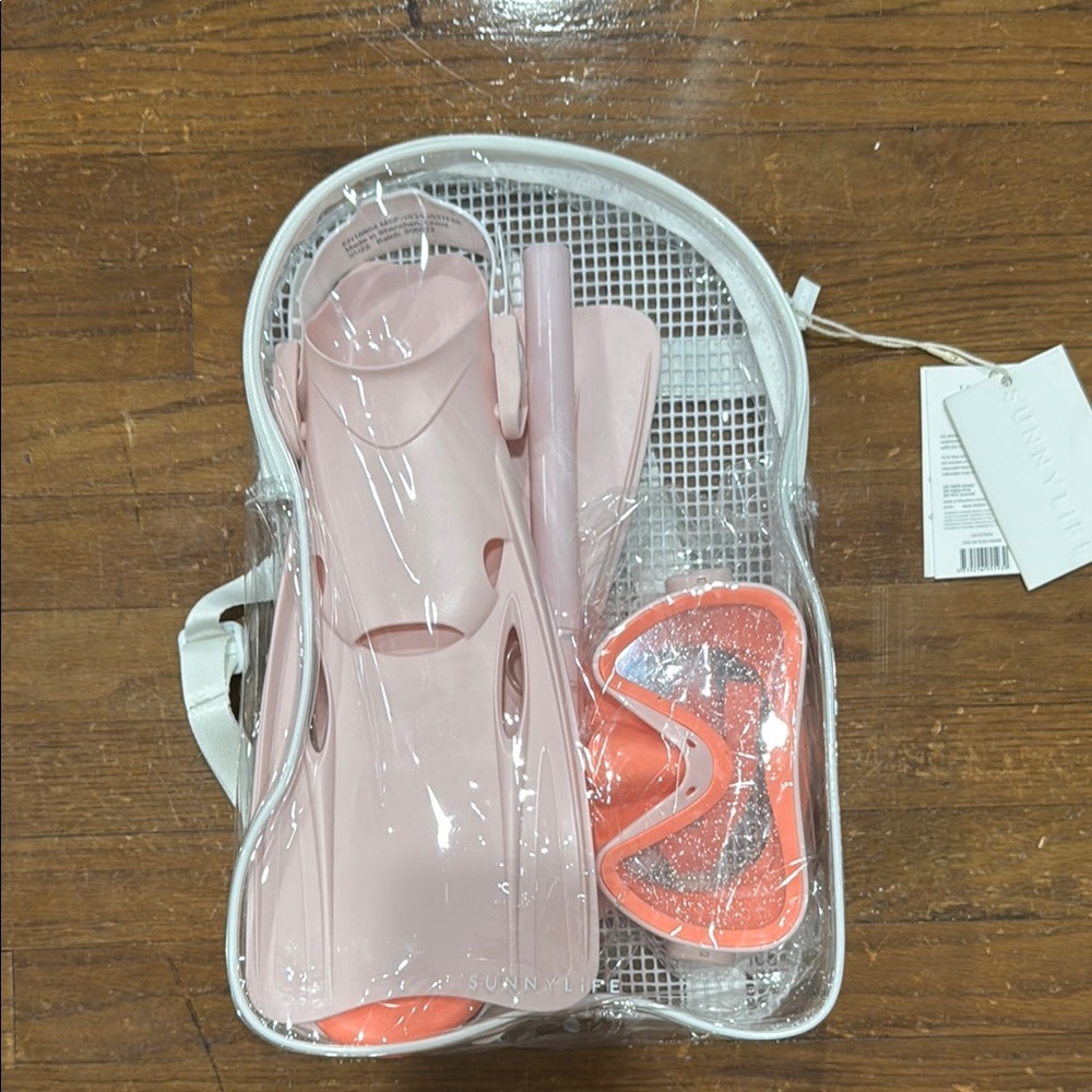Sunnylife Coral and Peach Snorkel Set